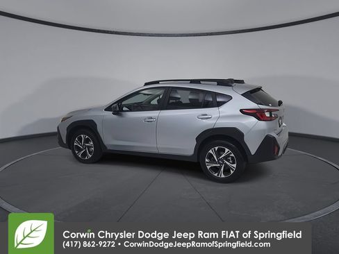 Used 2025 Subaru Crosstrek 2.5i Premium AWD/4WD image 10