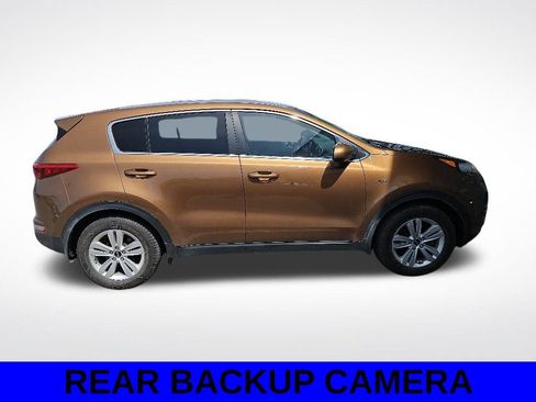 Used 2018 Kia Sportage LX AWD/4WD image 4