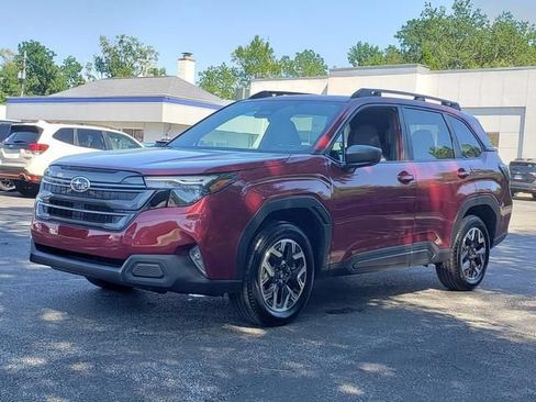 Used 2026 Subaru Forester Premium AWD/4WD image 8