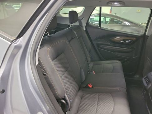 Used 2020 GMC Terrain SLE w/ Driver Convenience Package image 18