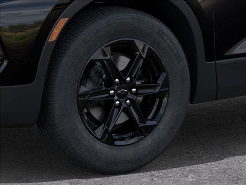 New 2026 Chevrolet Blazer LT image 9