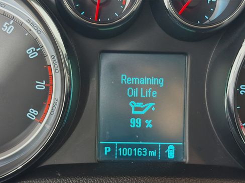 Used 2015 Buick Encore FWD image 18
