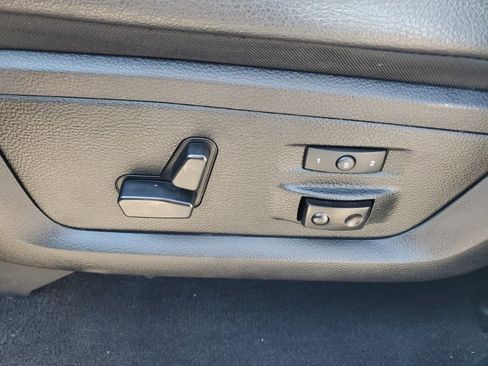 Used 2018 RAM 2500 Laramie w/ Sport Appearance Group image 25