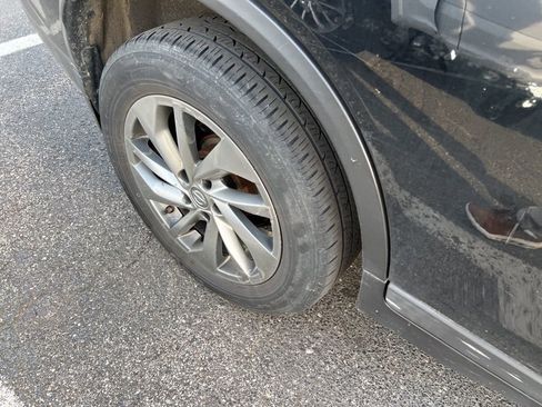 Used 2015 Nissan Rogue SL image 20