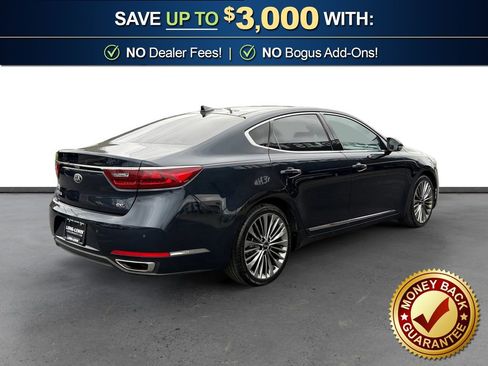 Used 2018 Kia Cadenza Limited image 7