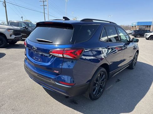 Used 2023 Chevrolet Equinox RS image 5