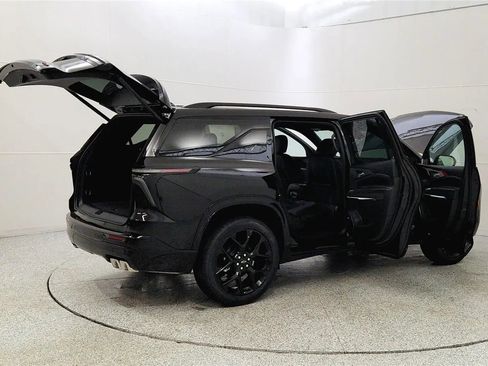 New 2026 Chevrolet Traverse RS FWD image 12