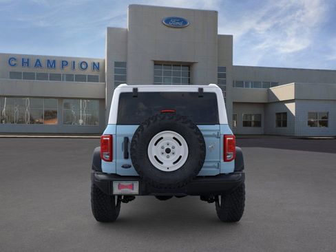 New 2025 Ford Bronco Heritage Edition image 5
