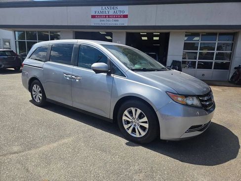 Used 2016 Honda Odyssey SE image 17