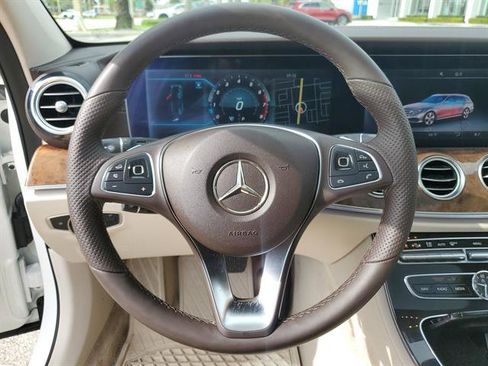Used 2018 Mercedes-Benz E 400 4MATIC Wagon image 42