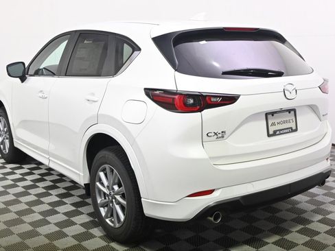 New 2025 MAZDA CX-5 AWD 2.5 S w/ Select Package image 3