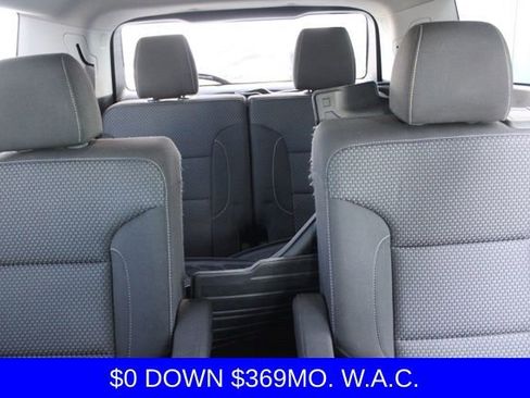 Used 2021 GMC Acadia SLE w/ Driver Convenience Package image 26