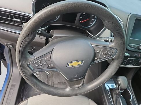 Used 2024 Chevrolet Equinox LS FWD image 14
