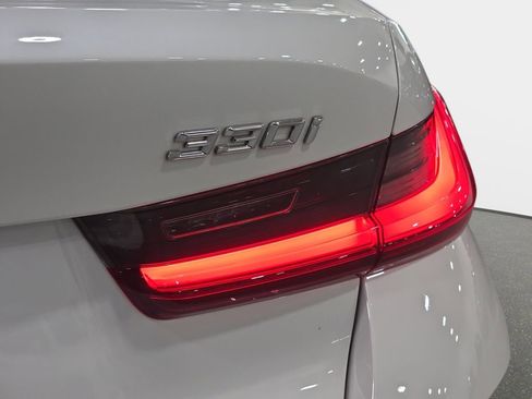 Certified 2023 BMW 330i Sedan w/ Driving Assistance Package RWD image 25