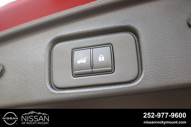 Certified 2026 Nissan Pathfinder SV FWD image 16