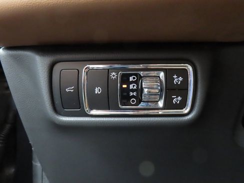 Used 2023 Lincoln Aviator Reserve w/ Equipment Group 201A image 45