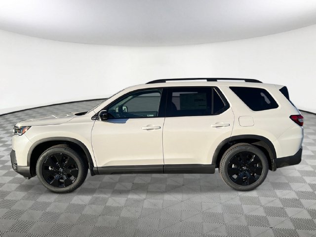 New 2026 Honda Pilot Black Edition image 3