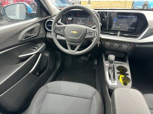 New 2026 Chevrolet Trax LS w/ LS Convenience Package image 17