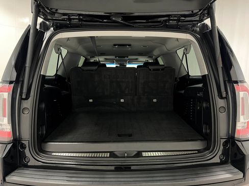 Used 2019 GMC Yukon XL SLT w/ Graphite Performance Edition AWD/4WD image 31