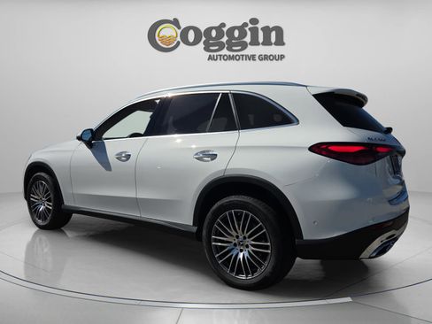 New 2026 Mercedes-Benz GLC 300 image 3