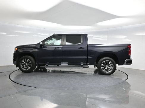 Used 2022 Chevrolet Silverado 1500 LT RWD image 40