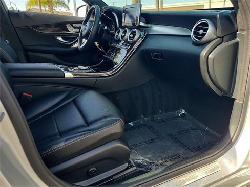 Used 2018 Mercedes-Benz C 300 Sedan image 17