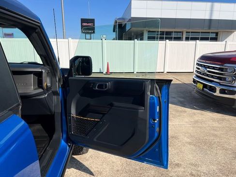 Used 2024 Ford Bronco Badlands image 10