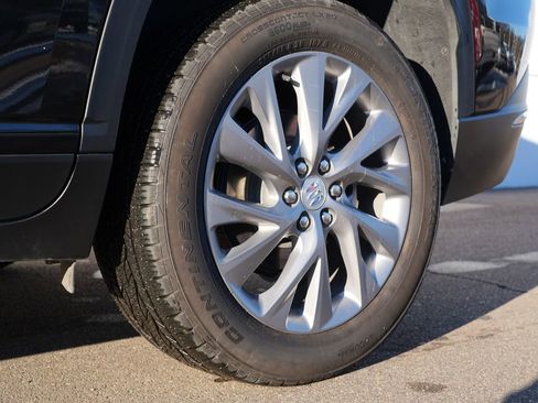 Used 2025 Buick Enclave Preferred image 35