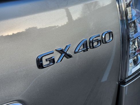 Used 2023 Lexus GX 460 Premium image 13