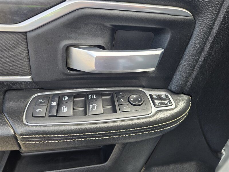 Used 2024 RAM 3500 Big Horn AWD/4WD image 20