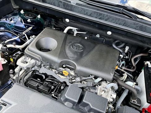 Certified 2024 Toyota RAV4 XLE FWD image 33