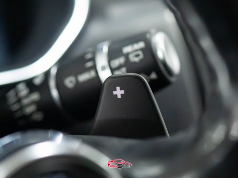 Used 2017 Land Rover Range Rover Long Wheelbase Supercharged image 31