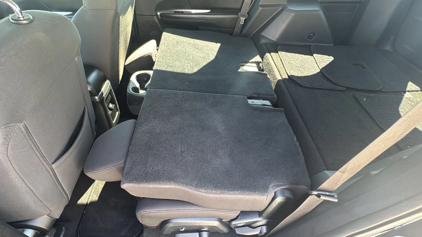 Used 2017 Dodge Journey SE FWD image 21