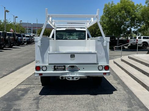 New 2025 Ford F350 XL w/ XL Chrome Package RWD image 5