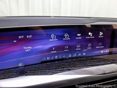 New 2026 Cadillac Escalade IQ Luxury 1 w/ LPO, Radiant Package image 15