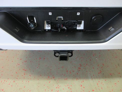 Used 2021 GMC Sierra 1500 Elevation w/ LPO, Elevation Black Package image 22