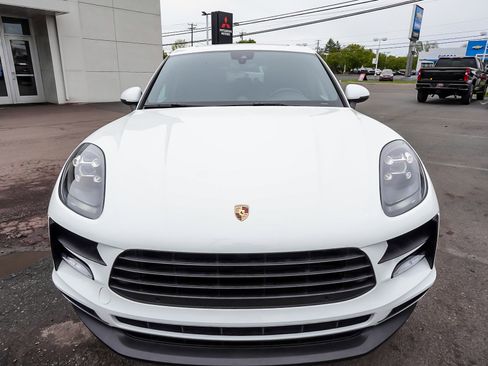Used 2021 Porsche Macan S AWD/4WD image 2