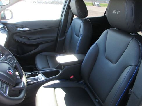 New 2026 Buick Encore GX Sport Touring w/ Comfort Package image 13