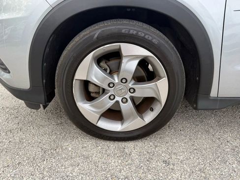 Used 2020 Honda HR-V LX image 21