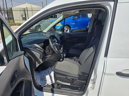 Used 2020 Ford Transit Connect XL image 18