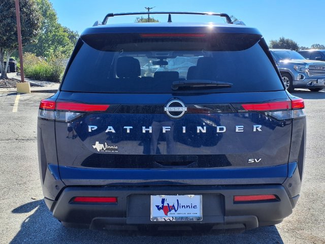 Used 2024 Nissan Pathfinder SV FWD image 6
