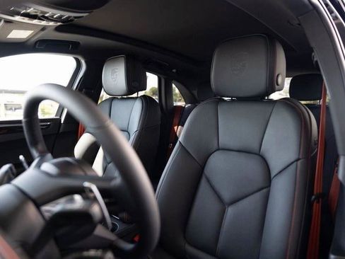 New 2026 Porsche Macan image 84
