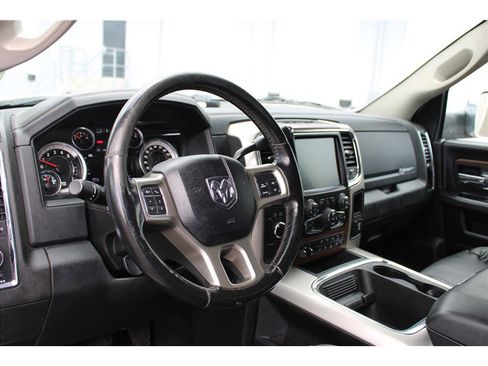 Used 2016 RAM 3500 Laramie image 13