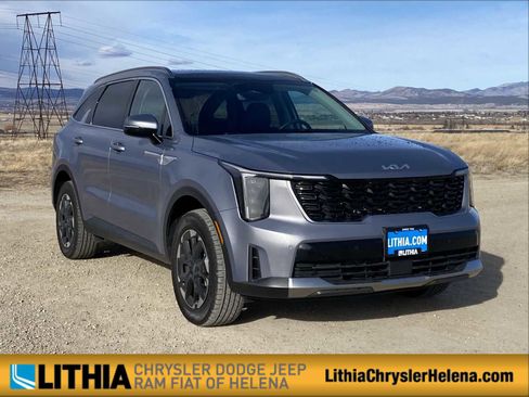 Used 2024 Kia Sorento S w/ Panoramic Sunroof Package image 1