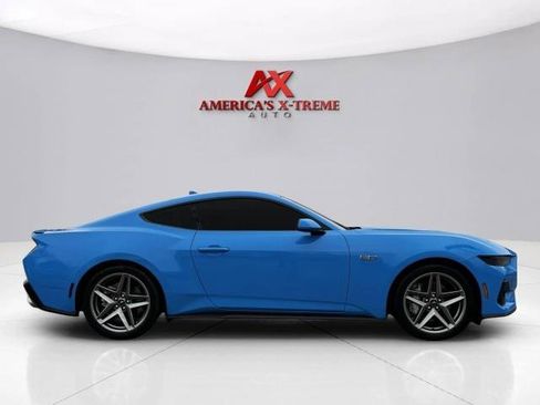Used 2025 Ford Mustang GT RWD image 7