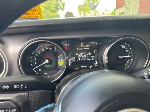 Used 2022 Jeep Wrangler Unlimited Rubicon 4xe w/ Steel Bumper Group image 28