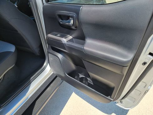 Used 2023 Toyota Tacoma TRD Sport RWD image 18