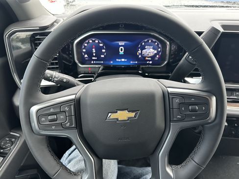 New 2026 Chevrolet Silverado 1500 LT AWD/4WD image 12
