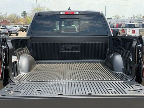 New 2026 RAM 1500 Laramie AWD/4WD image 5