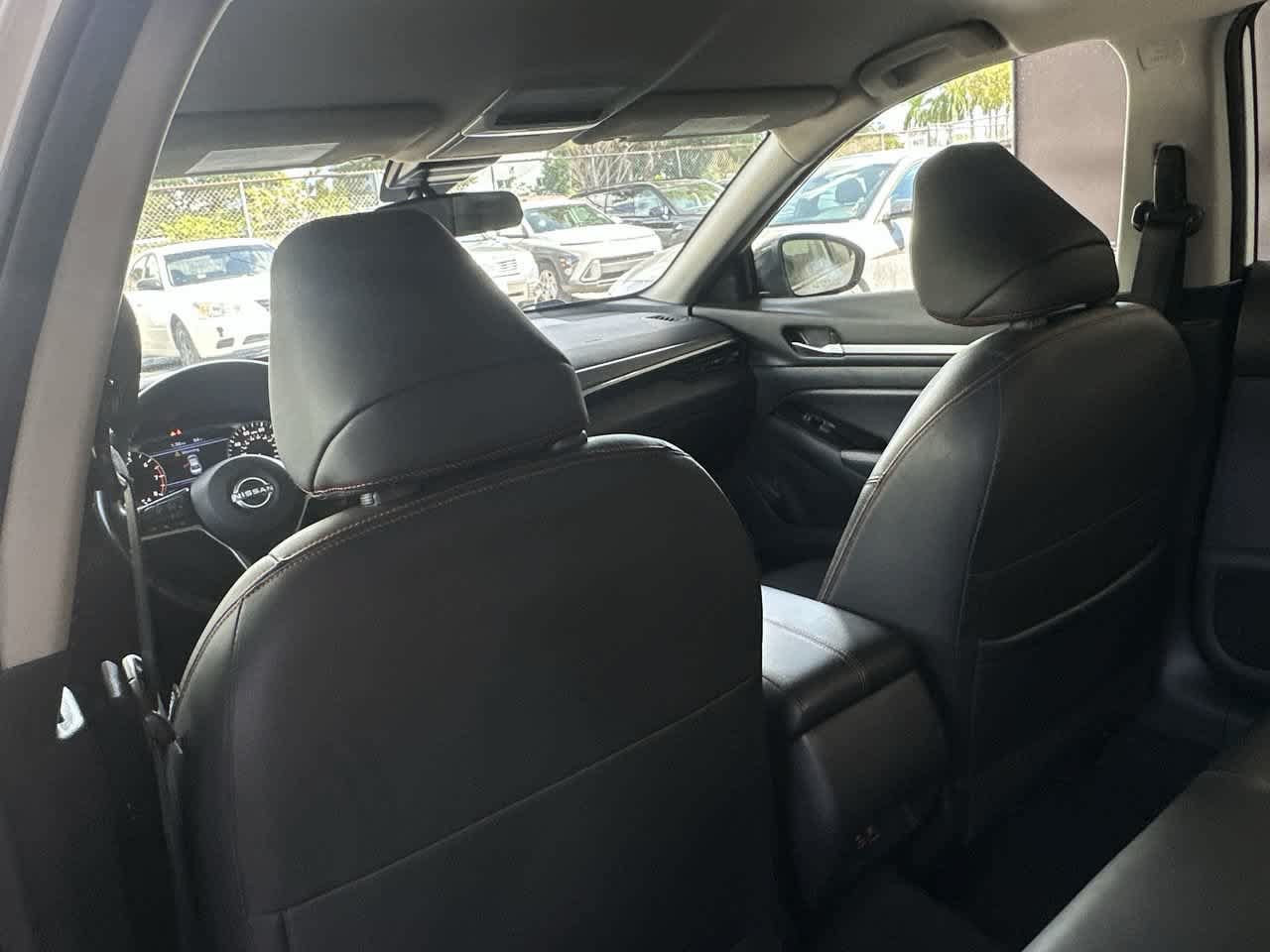 Used 2024 Nissan Altima 2.5 SR FWD image 23